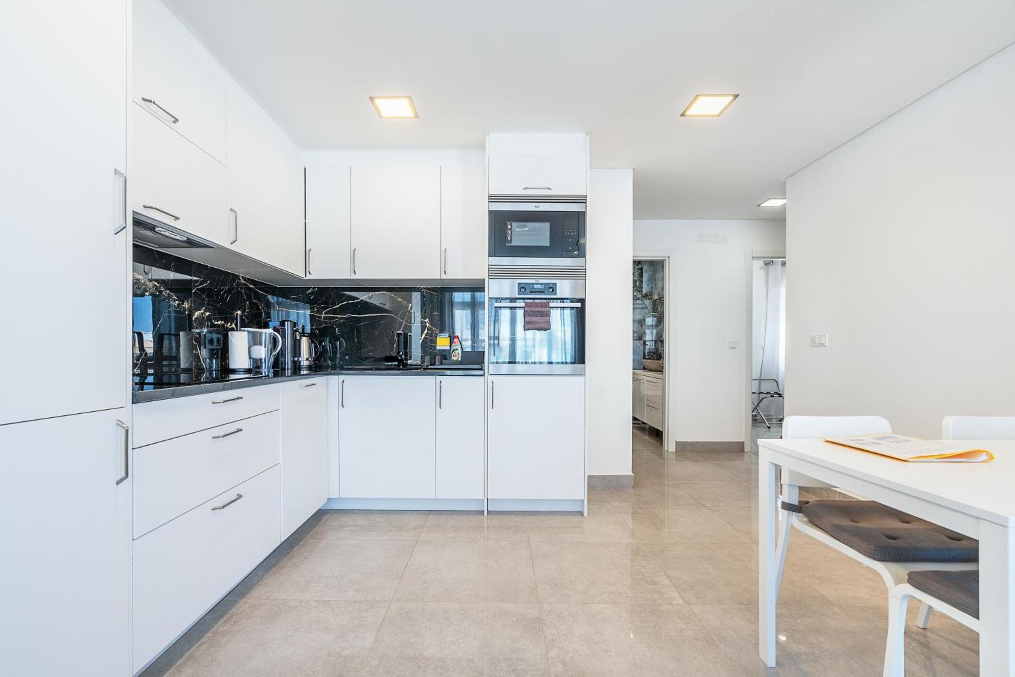 New Luxury Penthouse Beachfront In The Algarve Armação de Pêra 外观 照片